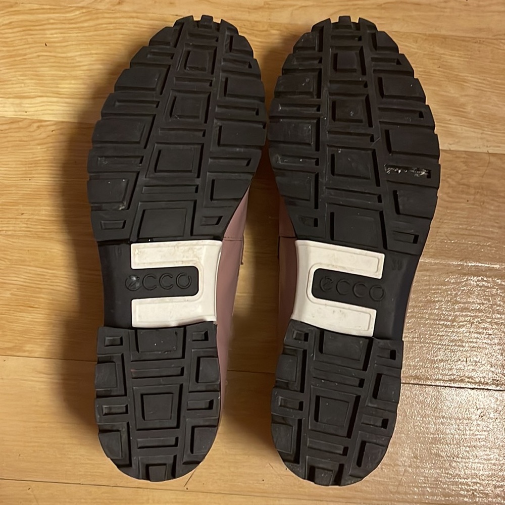 Mauve The New Black Cushy Comfy Cute Loafers View 5